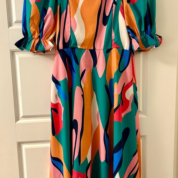 Colorful Abstract Print Fit-and-Flare Dress with Belt - Picture 2 of 3